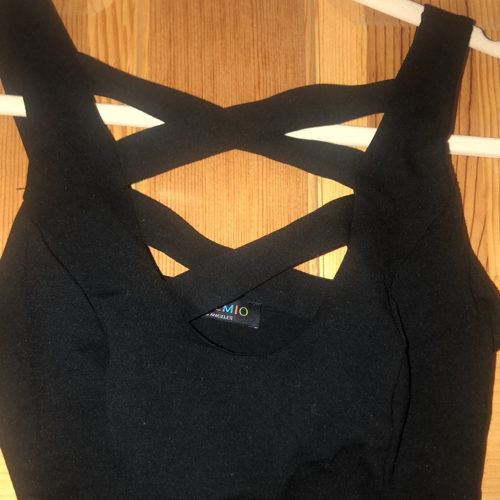 Sexy black criss cross crop top
